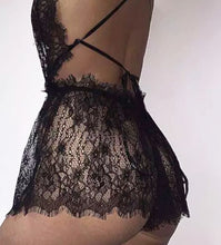 Load image into Gallery viewer, Black Sexy women lace lingerie.
