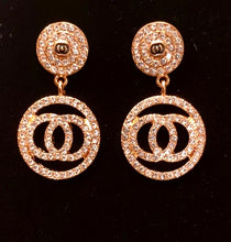 Load image into Gallery viewer, Gold luxury rhinestone geometric drop earring.
